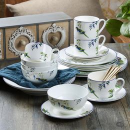 Assiettes en porcelaine, bol de riz perroquet, tasse et soucoupe, plateaux occidentaux peints à la main, vaisselle de dessin animé, plats à gâteaux 1 pièces