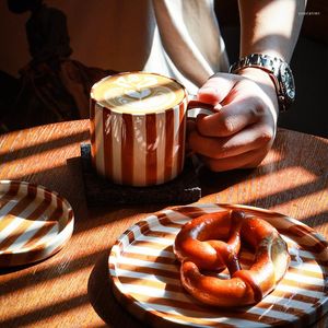 Assiettes Vintage créatif en céramique tasse à café assiette combinaison domestique eau potable petit déjeuner après-midi service à thé en gros