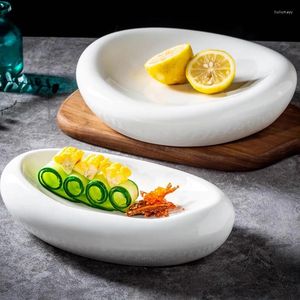 Assiettes White Ceramic Assiette Dîner irrégulier Plateau de fruits Salad Bowl Bowl El Restaurant la vaisselle décorative
