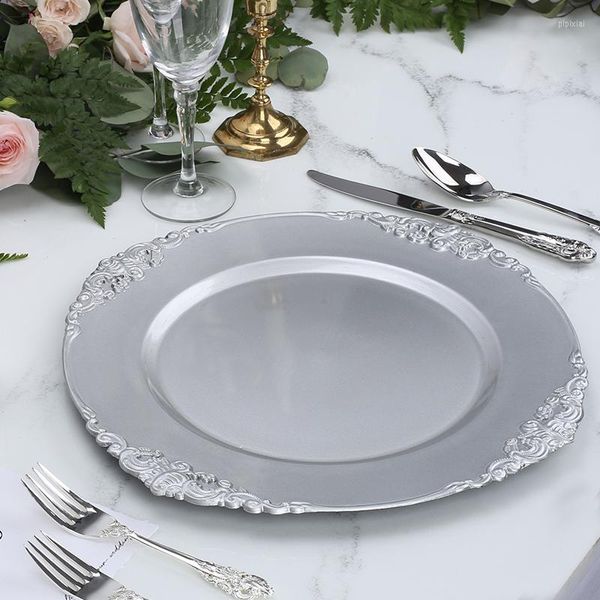 Assiettes en gros 6 pièces chargeur en plastique argenté pour fête rétro luxe dîner de mariage réglage de Table Design vente