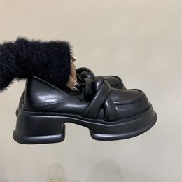 Plataforma mocasadores redondos de la moda negra tacones gruesos zapatos planos retro deslizamiento femenino de vestir casual bombas 230403 775