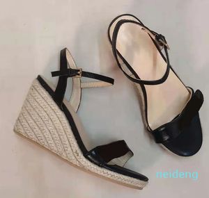 Sandales à plateforme Espadrille en cuir pour femmes talons hauts compensés noir blanc sangle de cheville réglable sandale chaussures de mariage de fête d'été