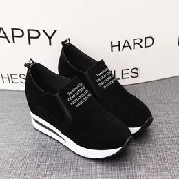 Platformschoenen voor vrouwen Casual Hidden Slope Heel Sneakers Gevulkaniseerd Ademende Wedge Get Regie schoentenis 240313