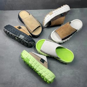 Platform Slippers Dames Slide Beach Casual schoenen buitenshuis Travel Sandalen Mule Luxe 7a Kwaliteit Venture Daze Sliders Zomerzwembad Rubber designer Sandale Hike Walk