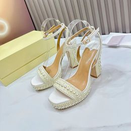 Plataforma Super High Heel Fashion Brand Designer Mujer Decoración de perlas brillantes zapatos de vestir de fiesta de novia Marca de lujo femenino de lujo