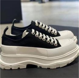 Scarpe da ginnastica con plateau Scarpe di tela rialzate sul fondo per uomo e donna Modelli di coppia Stringate Casual Primavera e autunno Nuove scarpe da corsa scarpe casual Sneakers basse alte