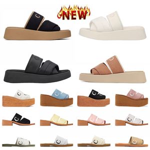 Platform Woody Canvas Borduurwerk Sandalen beroemde Designer Women Beach Mule Hoge Heels Beach Slides OG Flat Square Soft Wit Black Pink Beige Slippers Wedge Sandale