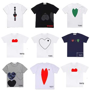 Jogar designer masculino camisetas casuais mulheres des crachá garcons qualidade impressão manga curta tshirt casal corações tshirt barato atacado