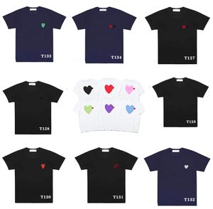 Spelen Designer Shirts Mode Cdg Badge Kleding Comfort t-shirt Mouwen Zomer Liefhebbers Top T-shirt Ontwerpers