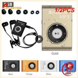 Reproductores 1/2pcs Player de natación impermeable MP3 Música estéreo MP3 Walkman con FM Radio Clip Radio para correr Música estéreo de Hifi