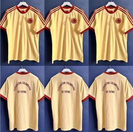 Versión Playet 2024 2025 Colombia local lejos camisetas de fútbol 10 Valderrama FALCAO JAMES 24 25 Colombia Camiseta de fútbol CUADRADO Equipo nacional Hombres Kit camiseta de fútbol