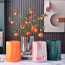 Vase en céramique à texture plissée, plantes en pot plaquées or, décoration de bureau, Pots de fleurs, arrangement floral décoratif, Vases floraux 240229
