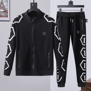 PLEIN BEAR Chándales para hombre CHAQUETA CON CAPUCHA PANTALONES CRYSTAL SKULL Chándal Sudaderas con capucha para hombre Chándales casuales Chaquetas Jogger Pantalones Conjuntos Traje deportivo 71169