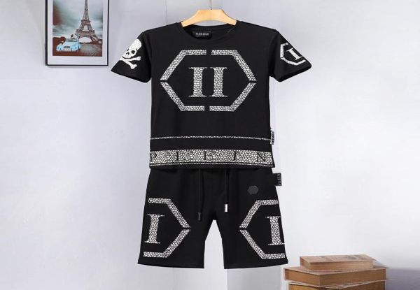 Plein Bear Mens T-shirts Crystal Skull Tracksuit Suit Men Tshirts Casual Tracksuit Jogger Tops Shorts SetS Sport 1472788919234