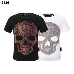 PLEIN BEAR T SHIRT Mens Designer Magliette Marchio di abbigliamento Strass PP Teschi Uomo T-SHIRT GIROCOLLO SS SKULL Maglietta Hip Hop Top Tees 16817