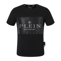 CAMISETA PLEIN BEAR Camisetas de diseñador para hombre Ropa de marca Rhinestone PP Skull Hombres CAMISETA CUELLO REDONDO SS CRÁNEO Y PLEIN CON CRISTALES Camiseta Top Tees 161693