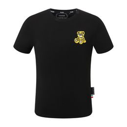 Plein Bear T-shirt Mens Designer Tshirts Vêtements de marque Hinestone Pp Skulls Men T-shirt Round Neck Ss Ss Skull Hip Hop Tshirt Top Tees 16507