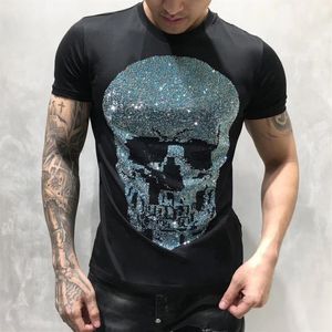 PLEIN BEAR T SHIRT PP Hommes Designer T-shirts Marque Vêtements Hommes Strass Graphique T-Shirt Crâne Imprimé Bling Stone Classic242C