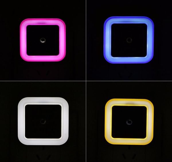 Bouchage LED Night Light Auto Capteur 220V Wall Socket Lampe de nuit pour la chambre pour bébé