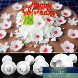 Moule à Fondant à piston en forme de fleur de prunier, coupe-sucre, décoration de gâteaux et de biscuits, 235f