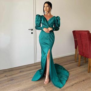 Plus Hunter Green Taille des manches longues Robes de soirée sirène High Side Spard Sweep Train Satin Boutons Formeaux Robes de bal Robe OCN spéciale