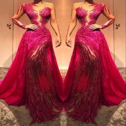 Sheer One Shoulder Lace Long Sleeve Prom Avondjurken Sheer Tulle Pailletten Kristallen Ruches Red Carpet Dress Formele Gowns