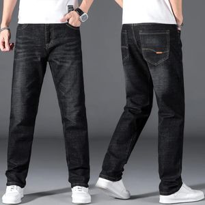 Plus Size 42 44 48 50 Klassieke Heren Jeans Losse Rechte Zwart Blauw Stretch Business Casual Broek Mannelijke Merk broek 240309