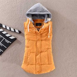 Plus Taille 6XL Femmes Gilet Manteau d'hiver Dames Gilet Colete Feminino Poche décontractée Gilet à capuche Femme Veste sans manches 211123