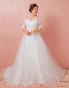 Plus la taille une ligne robes de mariée en dentelle avec demi-manches nouvelle arrivée pure longue princesse robes de mariée hiver cristal appliques chaud DH390