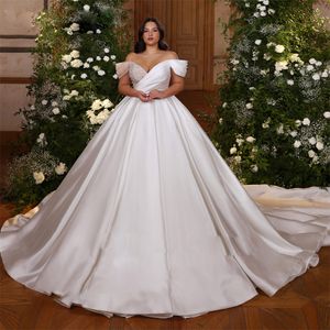 Tamaño grande A Línea Vestidos de novia fuera del hombro Princesa Princesa Princesa Bridal Beade Sequin Falda Puffy Rente de Mariage