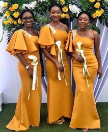 Vestidos de dama de honor africanos de talla grande Satinados amarillos largos 2021 vestidos de duda