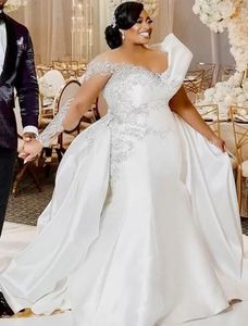 Grande taille arabe Aso Ebi sirène luxueuse robe de mariée Sexy perles dentelle cristaux robes de mariée robes