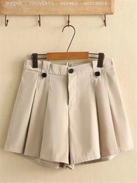 Ropa de talla grande para mujeres pantalones cortos de verano elásticos de cintura alta con pantalones plisados de pierna ancha con cremallera.