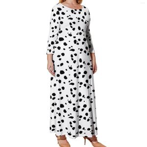 Plus size jurken Dalmatische hondenprintjurk schattige vlekken stippen street style bohemia vrouwelijke lange mouw elegante maxi vestido