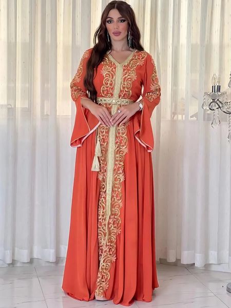 Robes de taille plus habillage de fête musulmane pour les femmes Abaya Embouriser Jalabiya Maroc Abayas Kaftan Islam Vestidos Arab Long Robe 231121