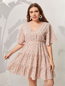 Robes grande taille grande taille rose robe mi-longue femmes imprimé floral volants manches été automne décontracté surdimensionné 4XL élégant robes amples 221121