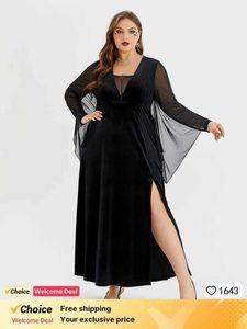 Plus size jurken plus formaat kleding gotische vintage jurk contrast mesh batwing slve fluweel split maxi jurk dames cosplay feest outfits y240510