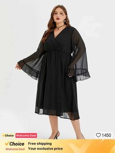 Robes de taille plus de taille plus tailleur Hallown printemps solide en V Viratrice en V MIDI MIDI FEMMES ÉLÉGANT LONG SLVE HALLOWN VOYAGE 2023 Y240510