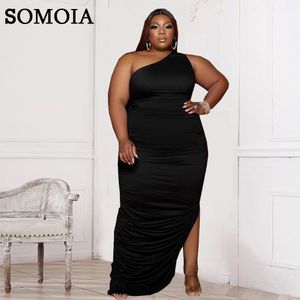 Plus la taille Robes SOMOIA XL-5XL Plus La Taille Femmes Vêtements Élégant Côté Épaule Fente Solide Couleur Sexy Mode Robe Serrée En Gros Drop 230207