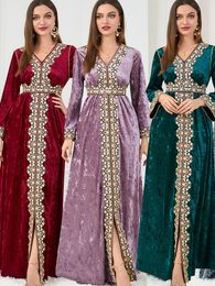 Robes de taille plus hiver en velours musulmane robe femme Abaya broderie du marocie épaississait les abayas Abayas Kaftan Islam Turquie arabe robe