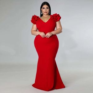 Robe de soirée de taille plus élégante Lady Ruffle rouge noir sexy