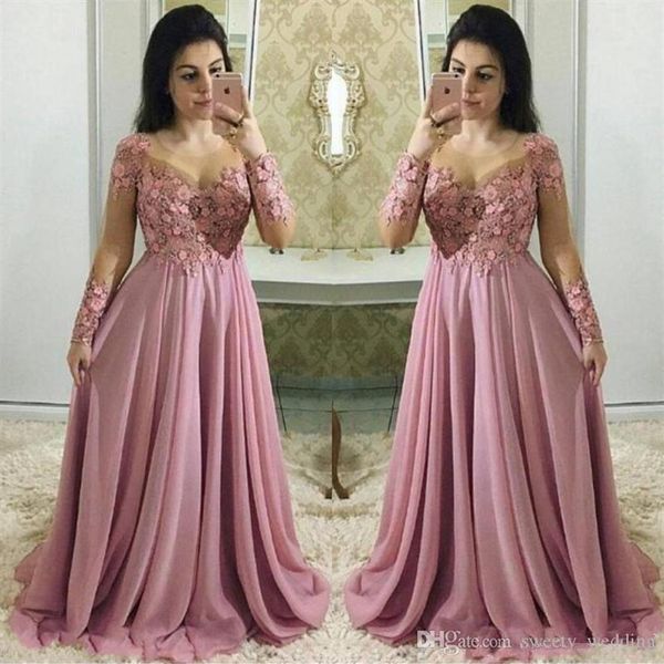 Tallas grandes Gorgeous Dusty Pink Vestidos de baile Mangas largas Sheer Jewel Neck Apliques Encaje Hecho a mano 3D Flores Vestido formal Noche Go231v