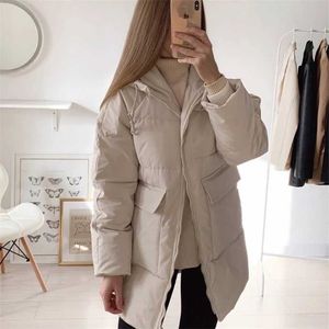 Plus la taille Veste Femmes manteau Chapeau D'hiver Doudoune Lumière Duvet de Canard Chaud Épais Femme Outwear À Capuche À Manches Longues Vêtements 211007