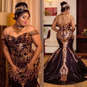 Plus Size Lace Mermaid Avondjurken 2019 Sparkly Gold Sequined Halter Off Shoulder African Prom Gowns Sweep Train Satin Party Jurk