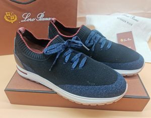 Mentille plus taille 2024 chaussures Mesh Ventilate confortable Designer Summer Walk Shoe Runner Chaussettes Sneakers Dustbag 38-46