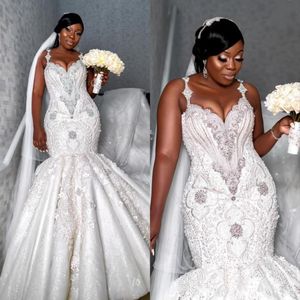 Robes de mariée sirène grande taille 2020 luxe dentelle scintillante perlée cristal arabe chérie mariée africaine mariage robe de mariée296s