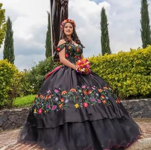 Plus maat Mexicaanse charro Quinceanera-jurken geborduurd Off schouder veter corset prom zoete vestido para 15 anos adolecente