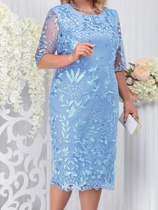 Plus Size Feestjurk voor Bruiloftsgast Luxe Elegante dames 50 jaar Dames Kant Bloemen Gala Bodycon Mollige Jurken 240116
