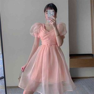 Plus Taille Square Col Puff Manches courtes Rose Organza Robe Femmes Summer Fashion Back Bow Big Swing Robe Sweet Korean 210529