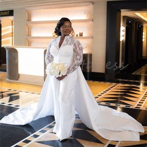 Grande taille intemporelle combinaison robe de mariée avec surjupe train élégant col en V à manches longues église mariée Nigeria dentelle civile mariée pantalons robes De Novia 2024